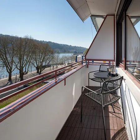 Appartement Mit Rheinblick By Moliho Coblence