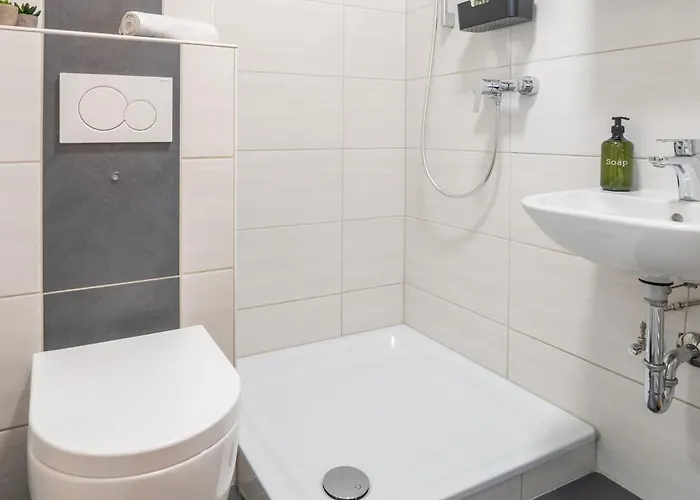 アパート Mit Rheinblick By Moliho コブレンツ