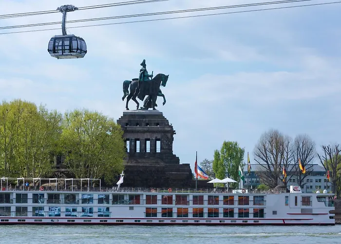 Mit Rheinblick By Moliho アパート コブレンツ